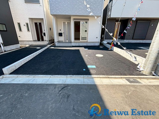 新築戸建　藤沢市城南2丁目の駐車場