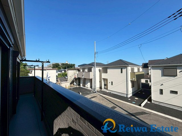 新築戸建　藤沢市城南2丁目のバルコニー