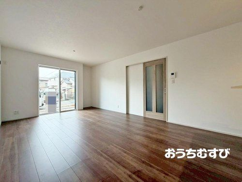 小牧市藤島第3(全2棟)の居間・リビング