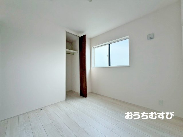 小牧市藤島第3(全2棟)の洋室