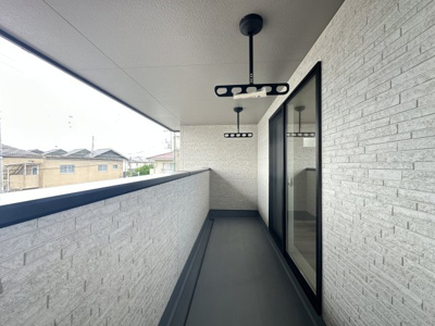 【バルコニー】