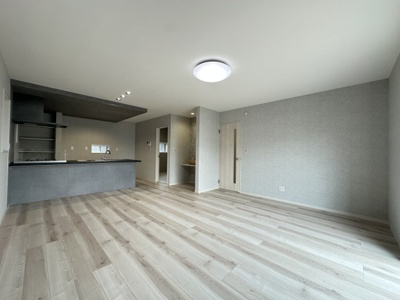 【居間・リビング】