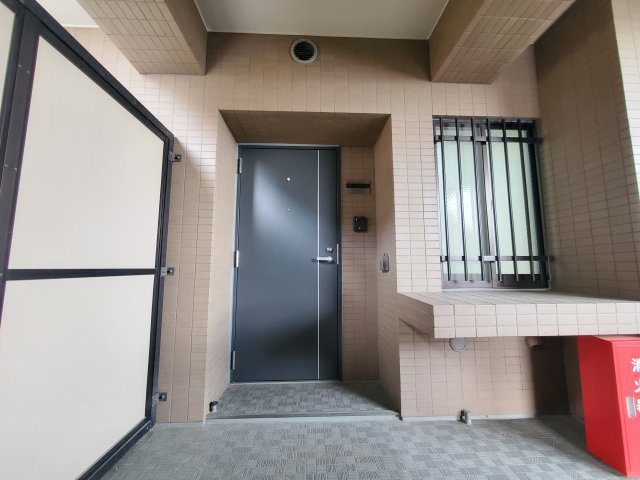 ルミナス八潮の玄関|落ち着いた玄関です