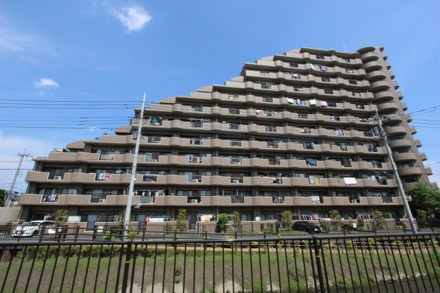 ルミナス八潮の外観|きれいな外観です