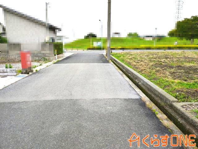【前面道路含む現地写真】 | 姫路市網干区垣内中町／売土地