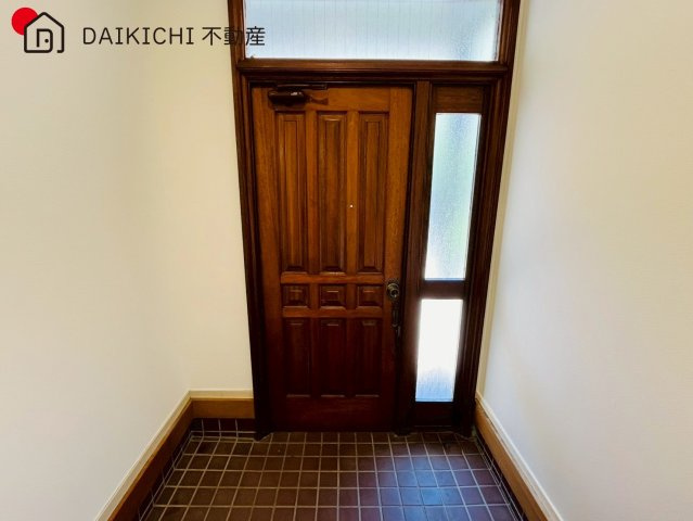 【玄関】 | 日高市武蔵台1丁目　中古戸建