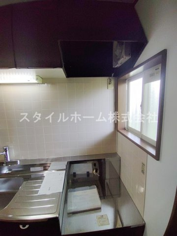 牛川通ウラヤマハイツのキッチン|別部屋写真です。