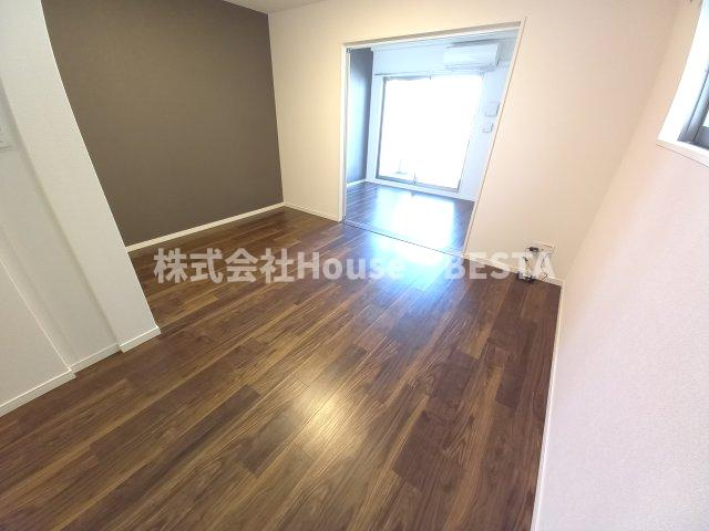 神戸Harborside 萬利Residenceの洋室