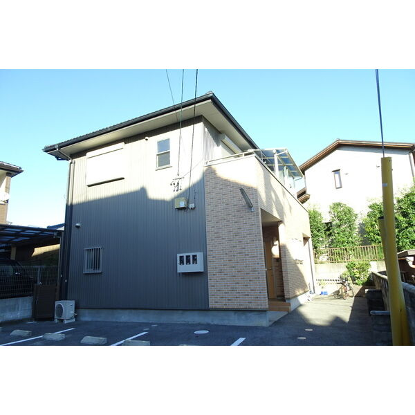 ファミール井田