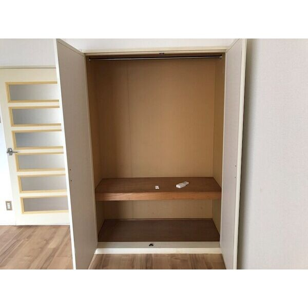 メゾンプレステージＢの収納