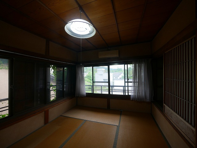 東之阪町戸建の和室