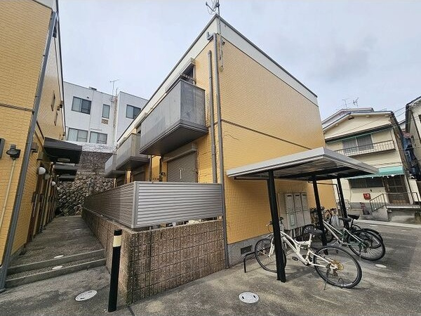 ウィズ諏訪山A棟