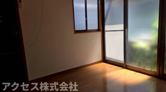 【居間・リビング】