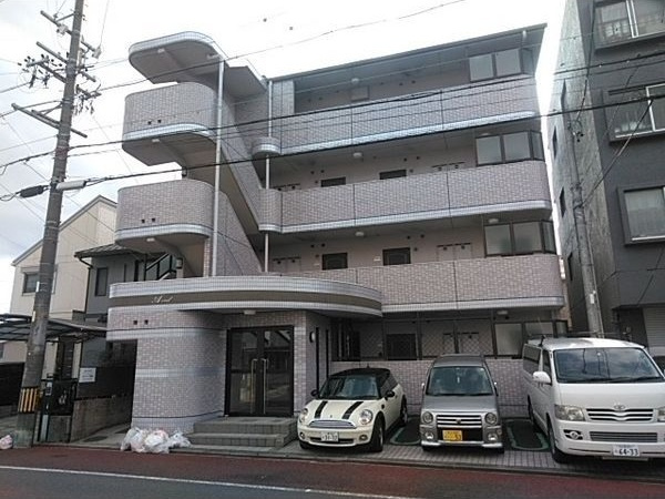 アヴリル