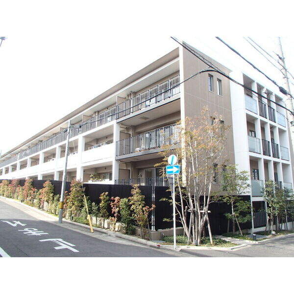 プラウド昭和楽園町