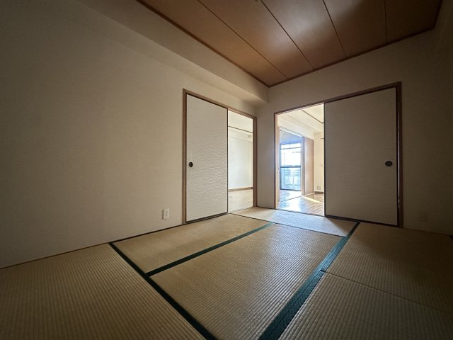 エスポワール参番館の和室