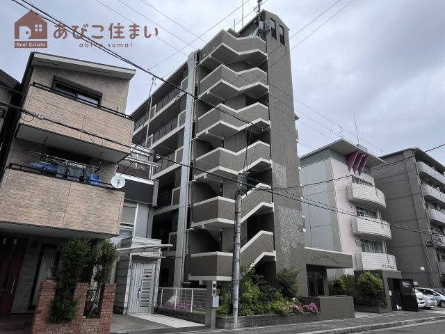 スギヒラハイツの外観