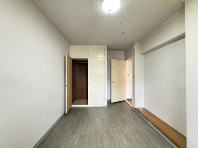 【洋室】 | リバーサイドともぶち第一住宅