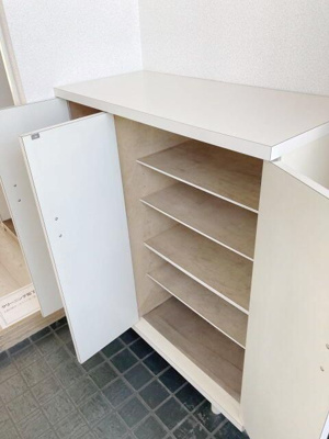 【玄関】 | パシフィック横浜