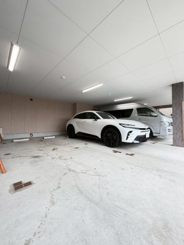 マ・メゾンの駐車場