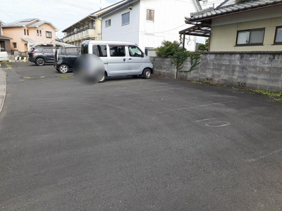 【駐車場】 | リバーサイド翠 | 駐車スペースもあります