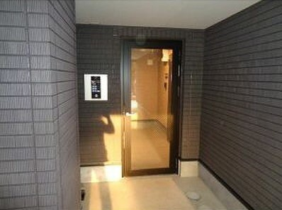 Dear Court高円寺Bのエントランス