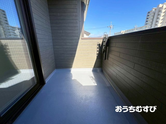 小牧市中央第3(全4棟)のバルコニー