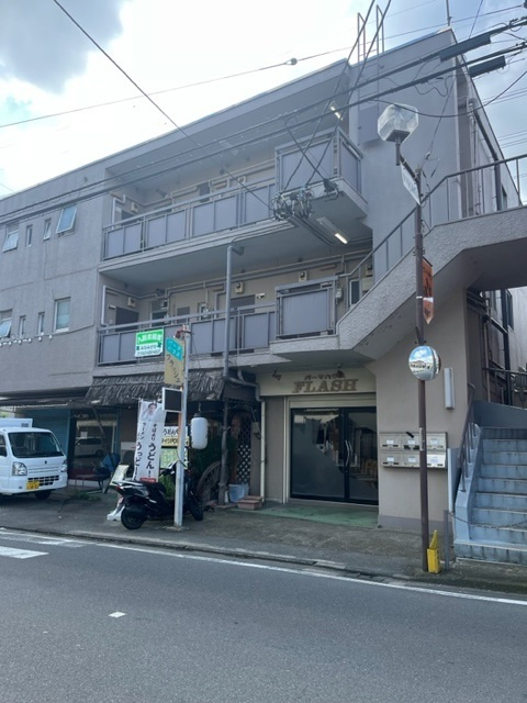 美鈴マンションのロビー