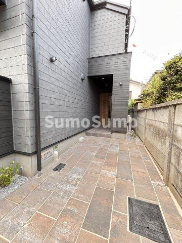 Bloom桜新町のエントランス|毎日通るエントランスはこのようになっています