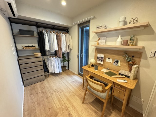 カテリーナ三田タワースイートE 28Fの洋室