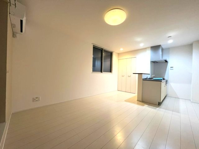 フォレストビレッジ大正町　名古屋市賃貸　仲介手数料無料の居間・リビング