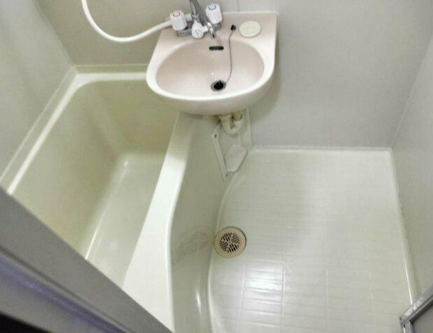 中野区江原町２丁目の賃貸マンションの洗面所