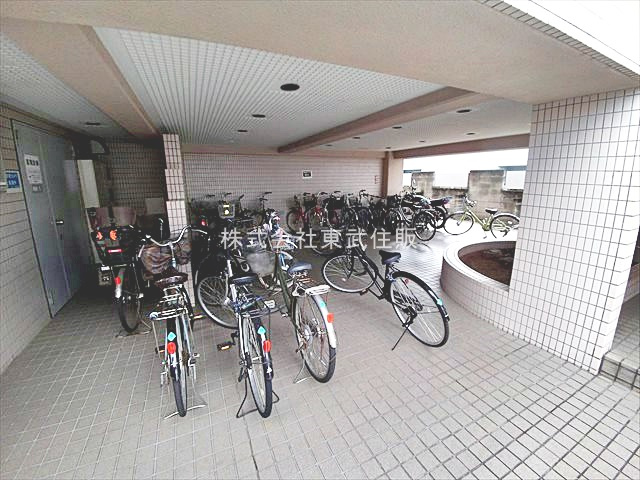 【駐輪場】の画像