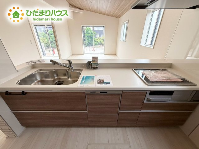 上尾市領家3期　新築平屋　ブルーミング02のキッチン