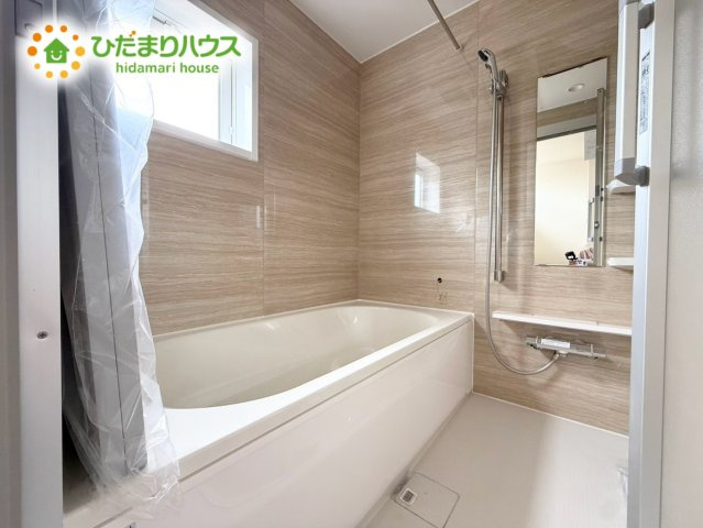 上尾市領家3期　新築平屋　ブルーミング02の浴室