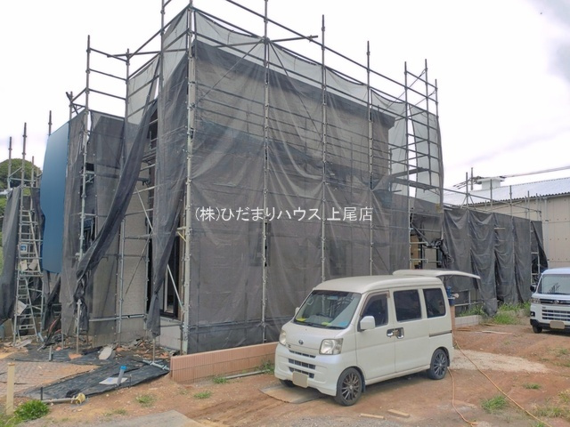 上尾市領家3期　新築平屋　ブルーミング02の前面道路含む現地写真|6/25撮影
