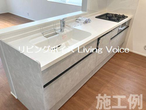 【仲介手数料０円】藤沢市鵠沼海岸3丁目　新築一戸建てのキッチン|藤沢市鵠沼海岸3丁目　新築一戸建て
