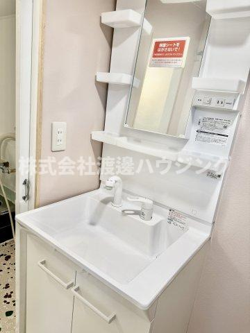 稲葉荘2丁目平家貸家の独立洗面台|新品です！