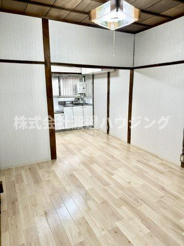 稲葉荘2丁目平家貸家の居間・リビング