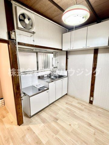 稲葉荘2丁目平家貸家のキッチン|新品です！