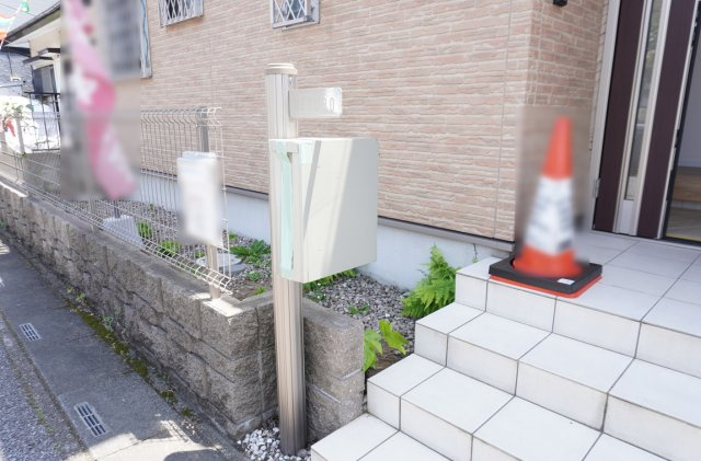 越谷市弥栄町3丁目 中古戸建のその他|ポスト