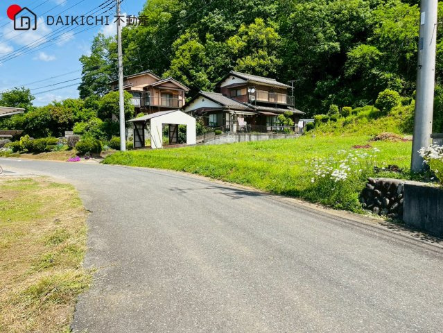 【前面道路含む現地写真】 | 日高市高岡　中古戸建