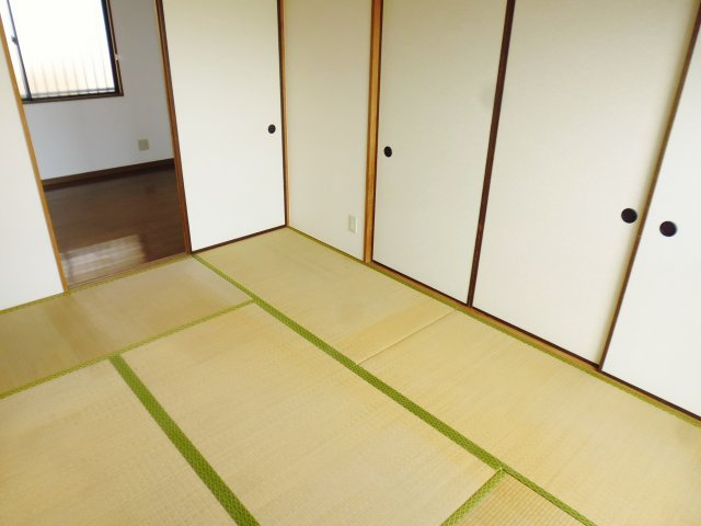 有瀬グランドハイツの和室