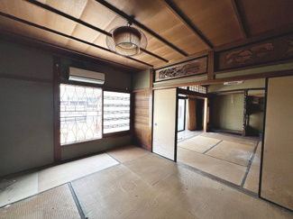 【和室】 | 富秋町２丁目　中古戸建 | ■即日内覧可能■緑豊かな公園や教育施設が徒歩圏内に揃い、子育てに理想的な環境です。リフォームプランのご相談も承っております。お好きな間取にDIYも可能な物件です。