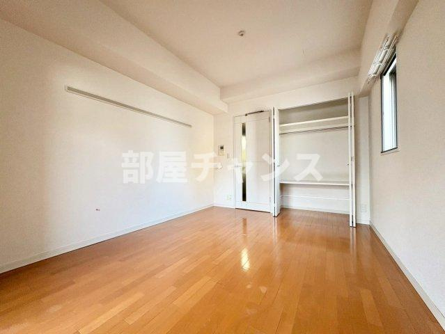 プレサンス泉セントマークの寝室
