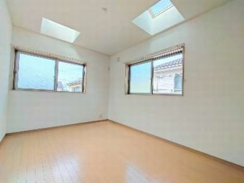 【洋室】 | 【仲介手数料０円】藤沢市稲荷1丁目　中古一戸建て | 藤沢市稲荷1丁目　中古一戸建て