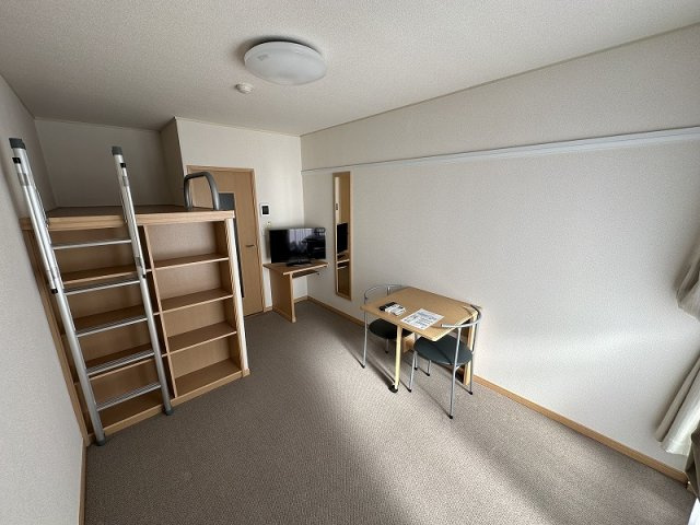 レオパレス中今泉の居間・リビング|おしゃれな居間です
