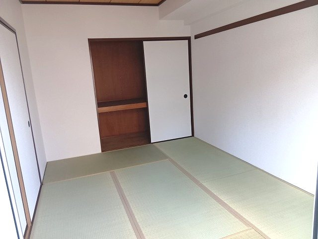 【寝室】 | ライオンズマンションつきみ野の森第2(ライオンズマンションツキミノノモリダイニ)