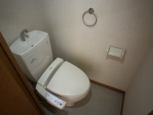 レオパレスシャルマンピエースⅡのその他|温水洗浄便座設置済みです