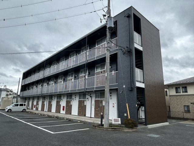 レオパレスカルーナ